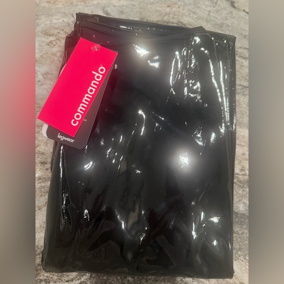 *NWT* Commando Perfect Control Patent Leather Legging in Black - Picture 7 of 8